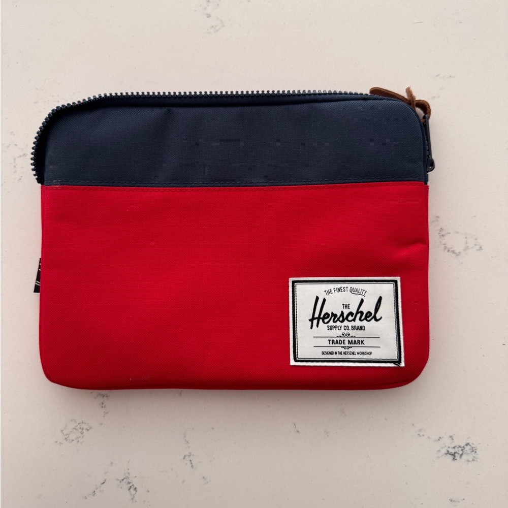 Herschel supply co. Tablet case - Picture 1 of 6